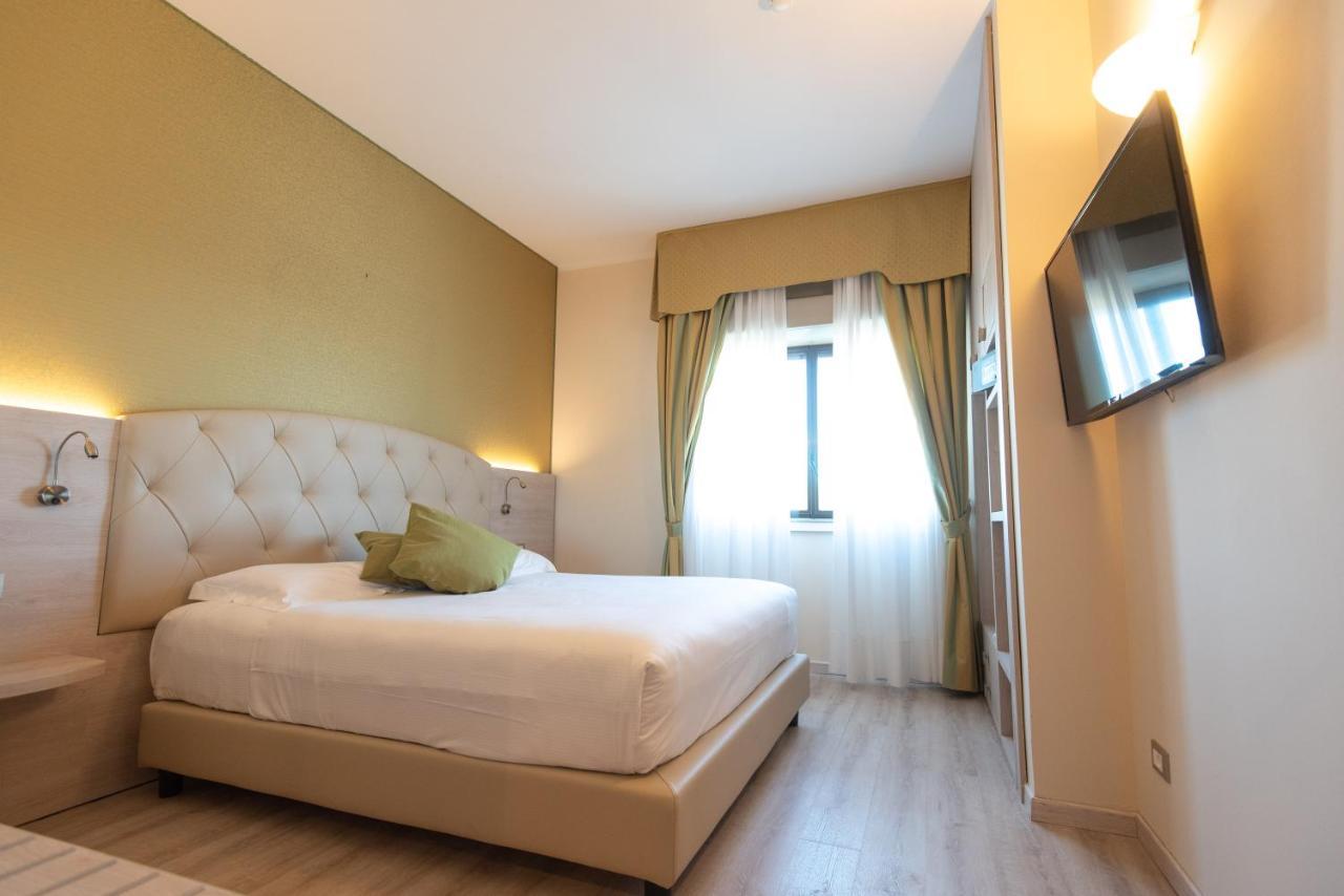 Hotel Castello Artemide Congressi 4*