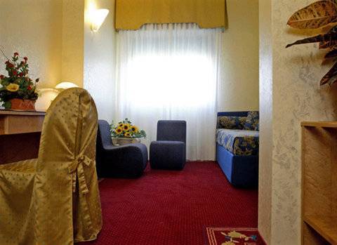 Castello Artemide Congressi Hotel 4*